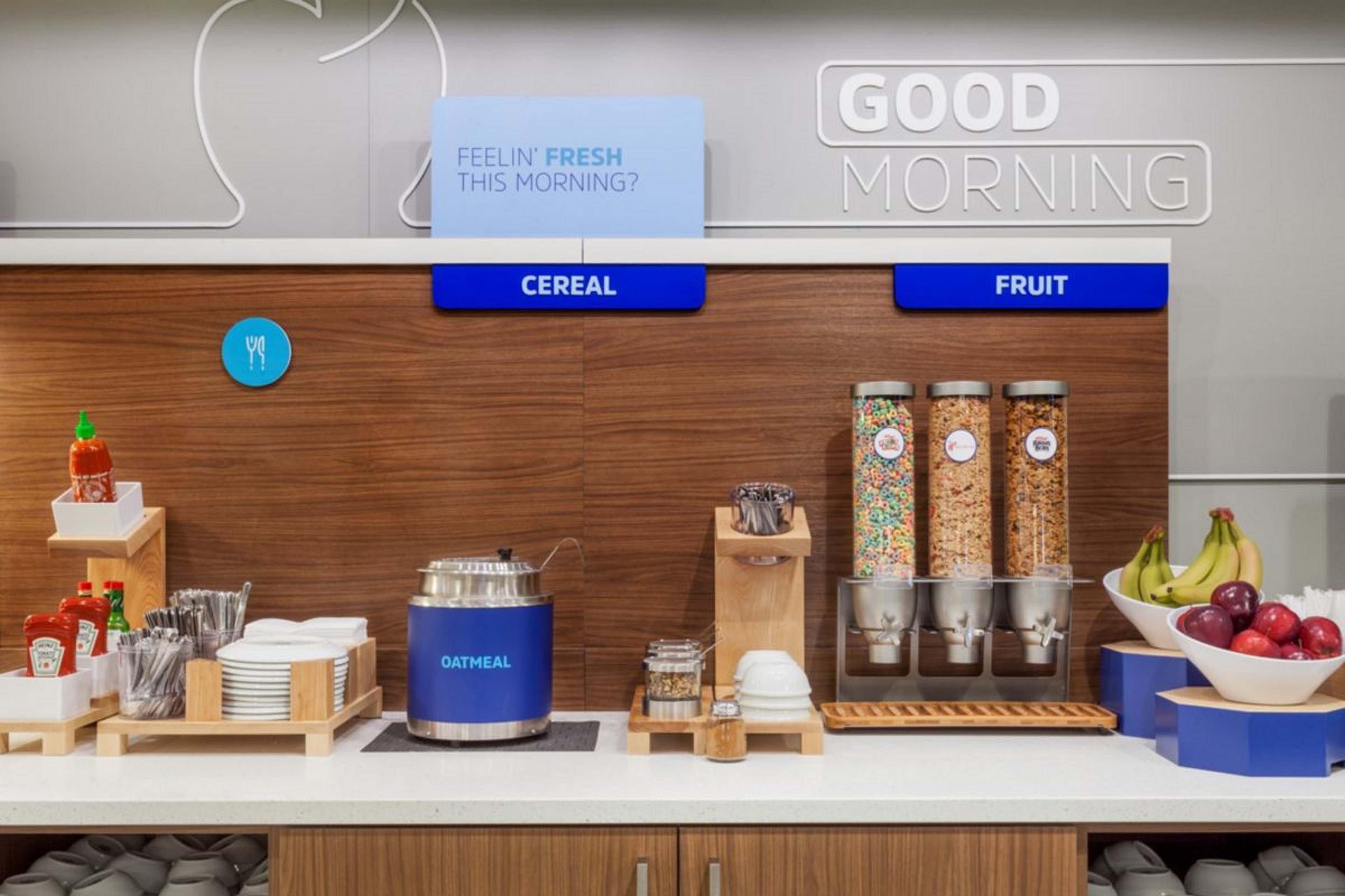 Holiday Inn Express Crestwood By Ihg Eksteriør bilde