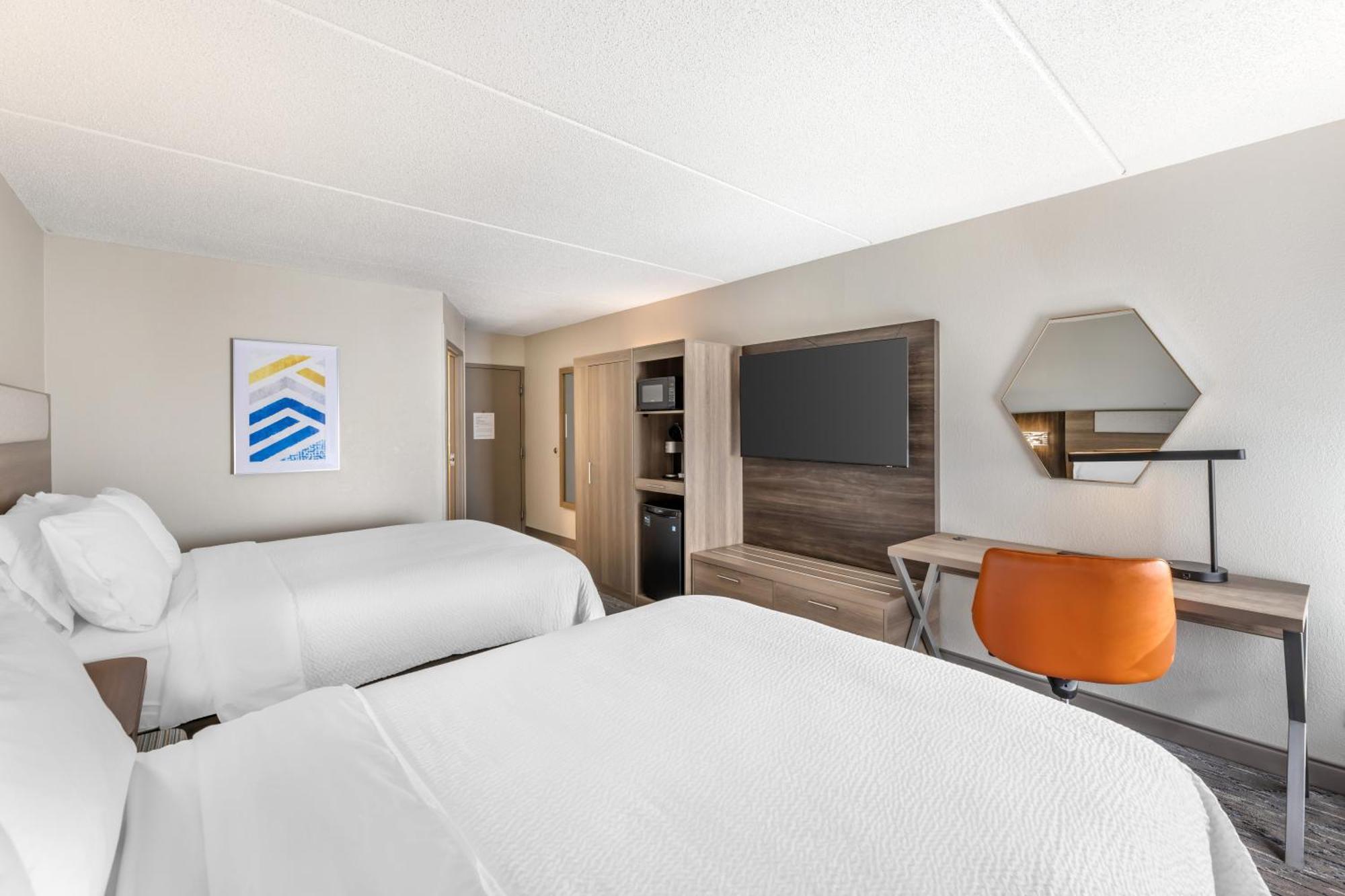 Holiday Inn Express Crestwood By Ihg Eksteriør bilde