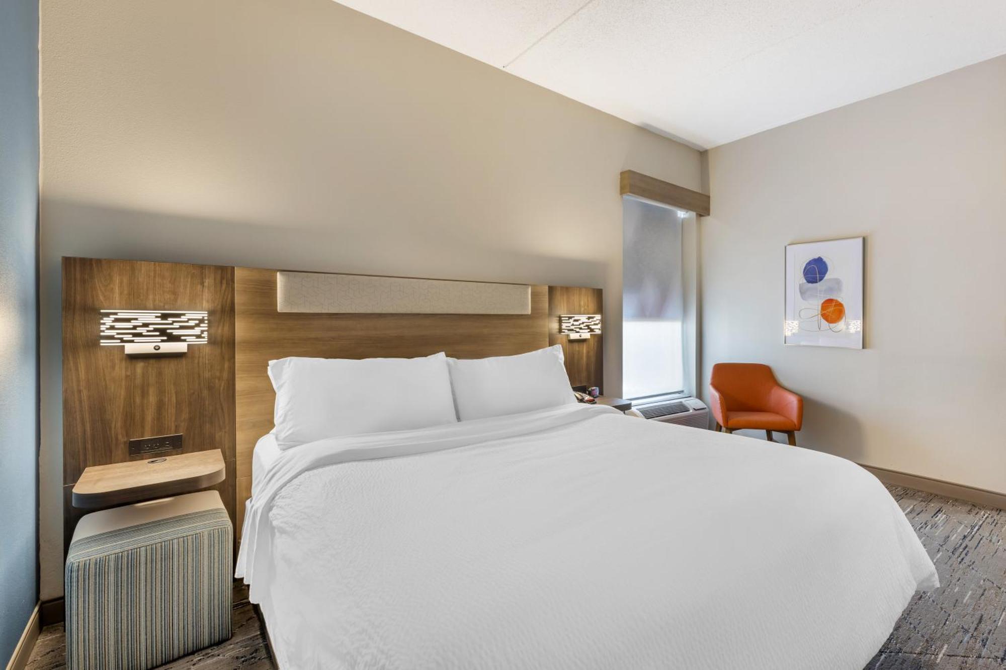 Holiday Inn Express Crestwood By Ihg Eksteriør bilde